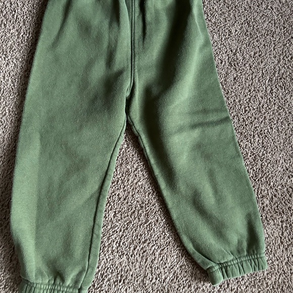 Boys pants bundle size 4T - Picture 5 of 6